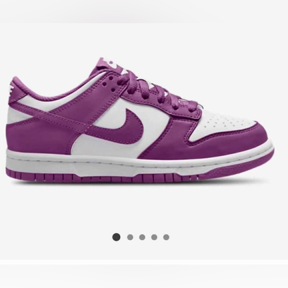 Nike Women's Vibrant Purple Sneakers